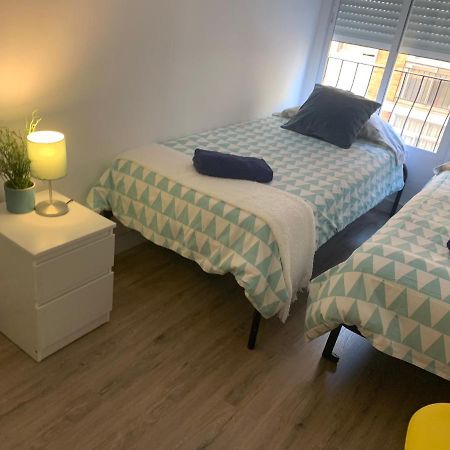 Centro Grupos Malaga Parking Gratis 3 Appartement Buitenkant foto
